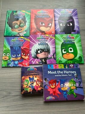 PJ Masks Board/Children's Books - Colorful Character Set